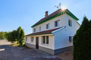 Vinařský dům Kovárna, Březí U Mikulova